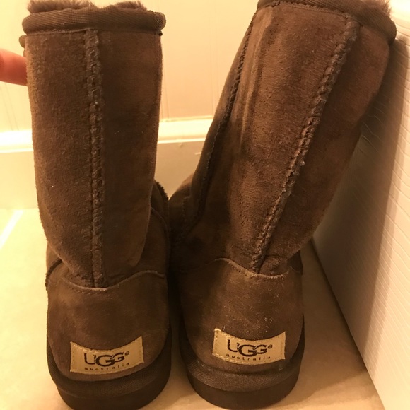 UGGs - Picture 2 of 4